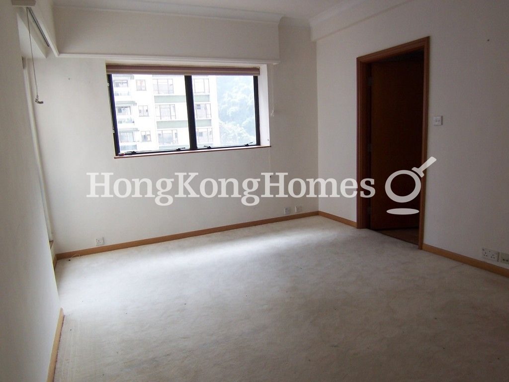 Second Ensuite Bedroom — May Tower 2，中半山