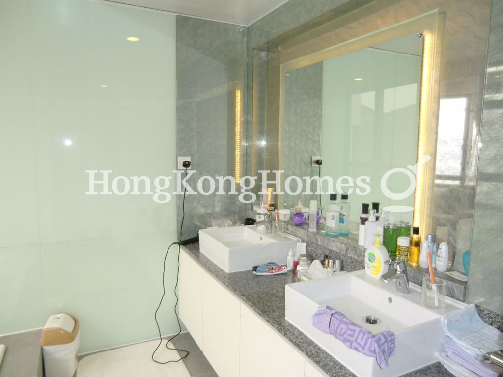 Master Bathroom — 浪琴園 - 第04座，大潭