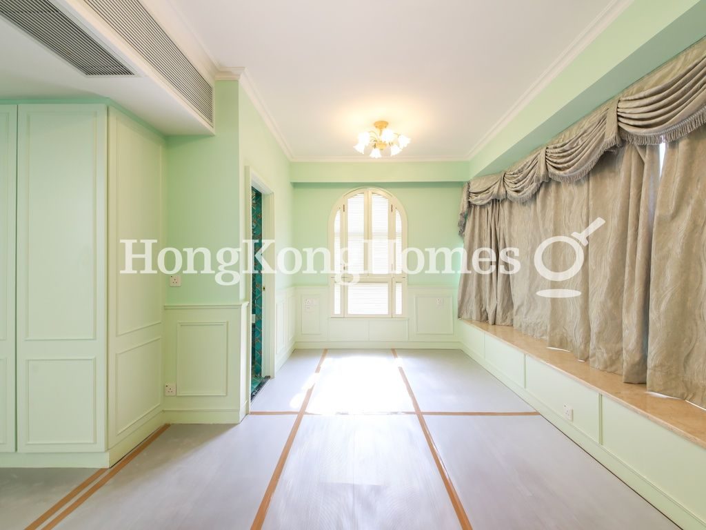 Third Ensuite Bedroom — 淺水灣花園，淺水灣