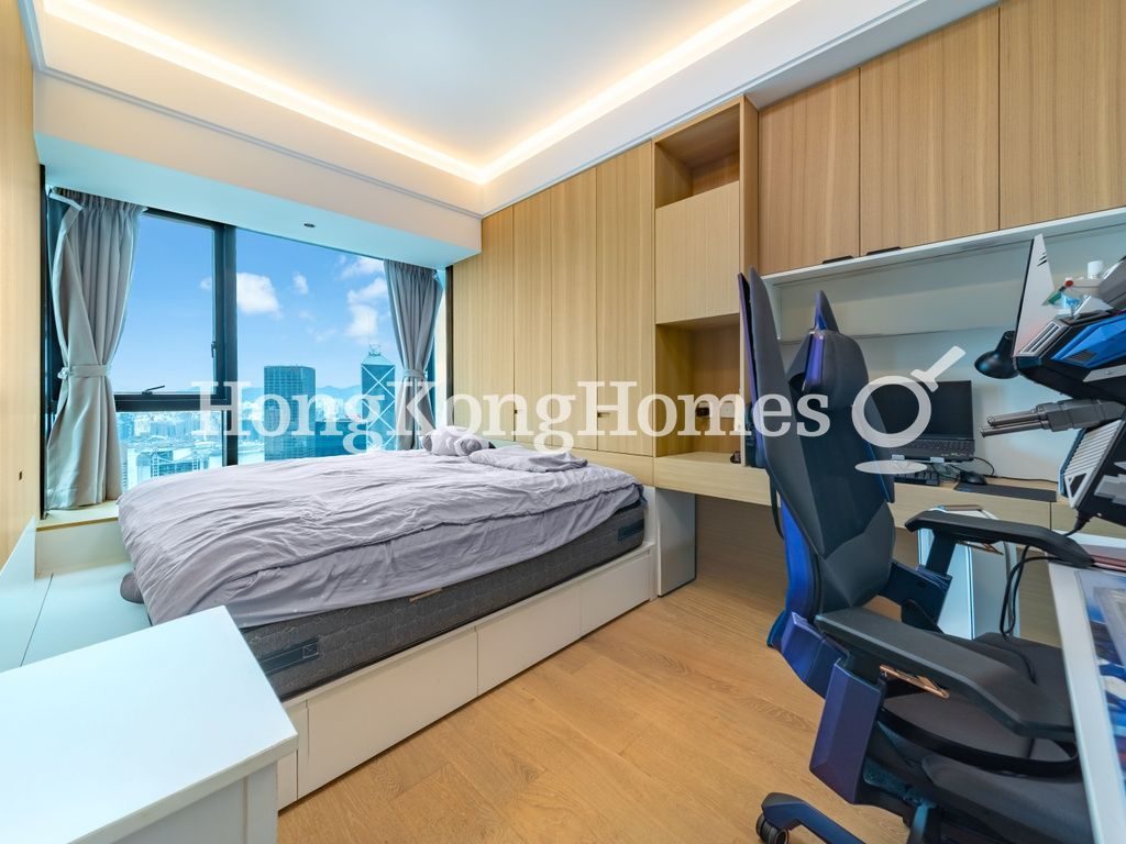 Third Bedroom — 梅道1號，中半山