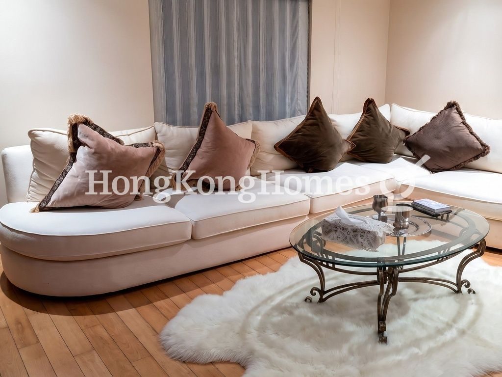 Living Room — Le Palais, Tai Tam