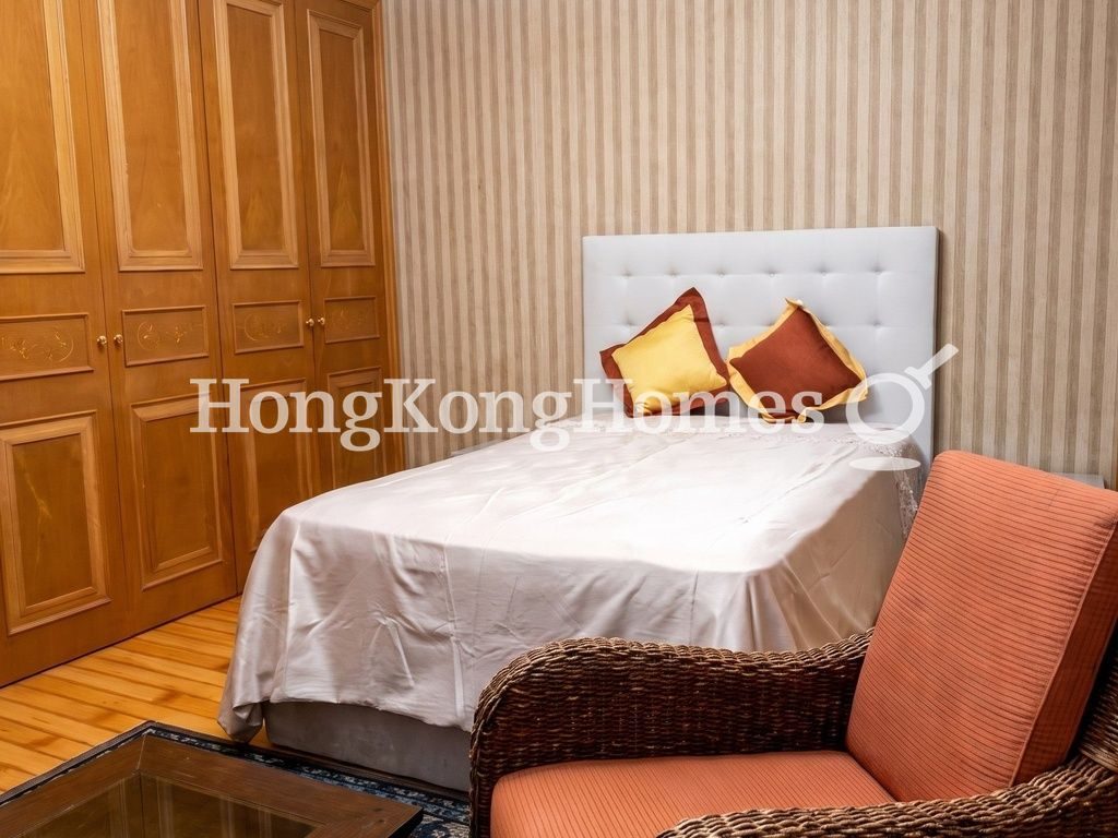 Master Bedroom — Le Palais, Tai Tam