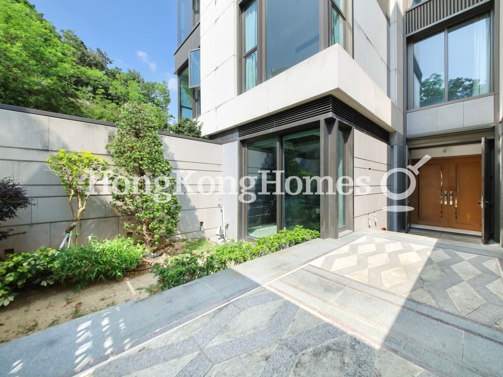 Private Front Garden — 赤柱村道50號，赤柱