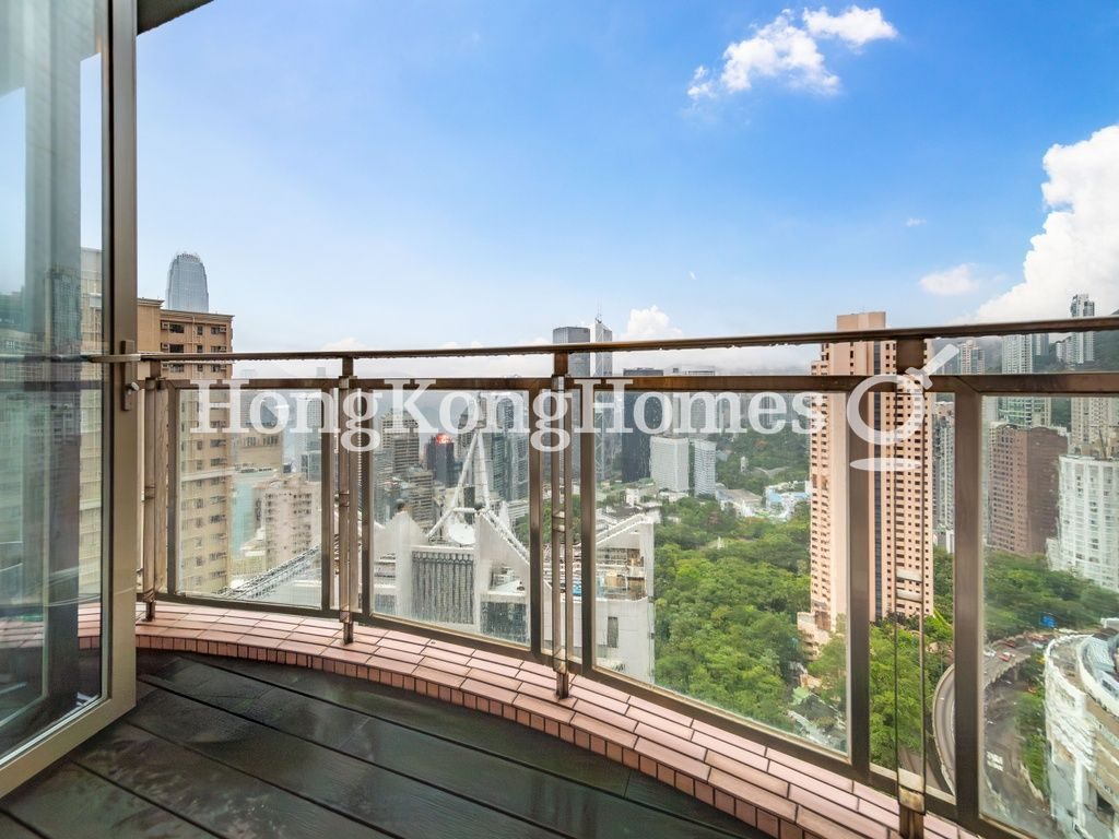 Balcony off Dining Room — 薈萃苑，西半山