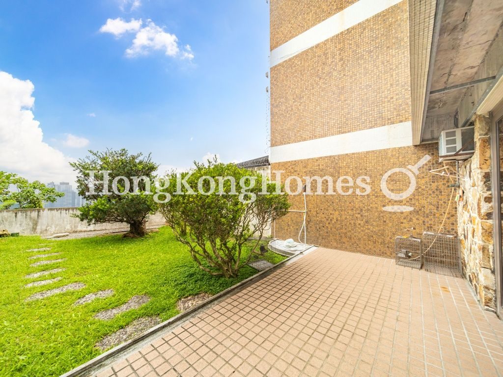 Private Garden — Jade Crest, Shouson Hill