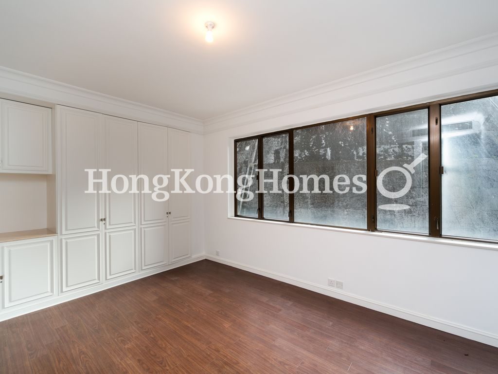 Second Ensuite Bedroom — Grenville House, Mid-levels Central