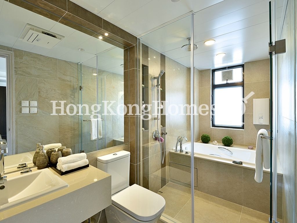 Master Bathroom — Robinson Road, 1, Mid-levels Central
