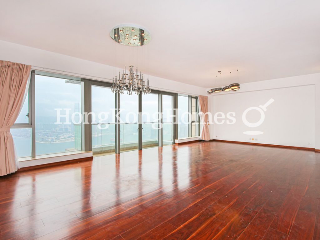 Living and Dining Room — Conduit Road, 39, Mid-levels West