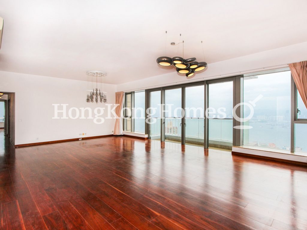 Living and Dining Room — Conduit Road, 39, Mid-levels West