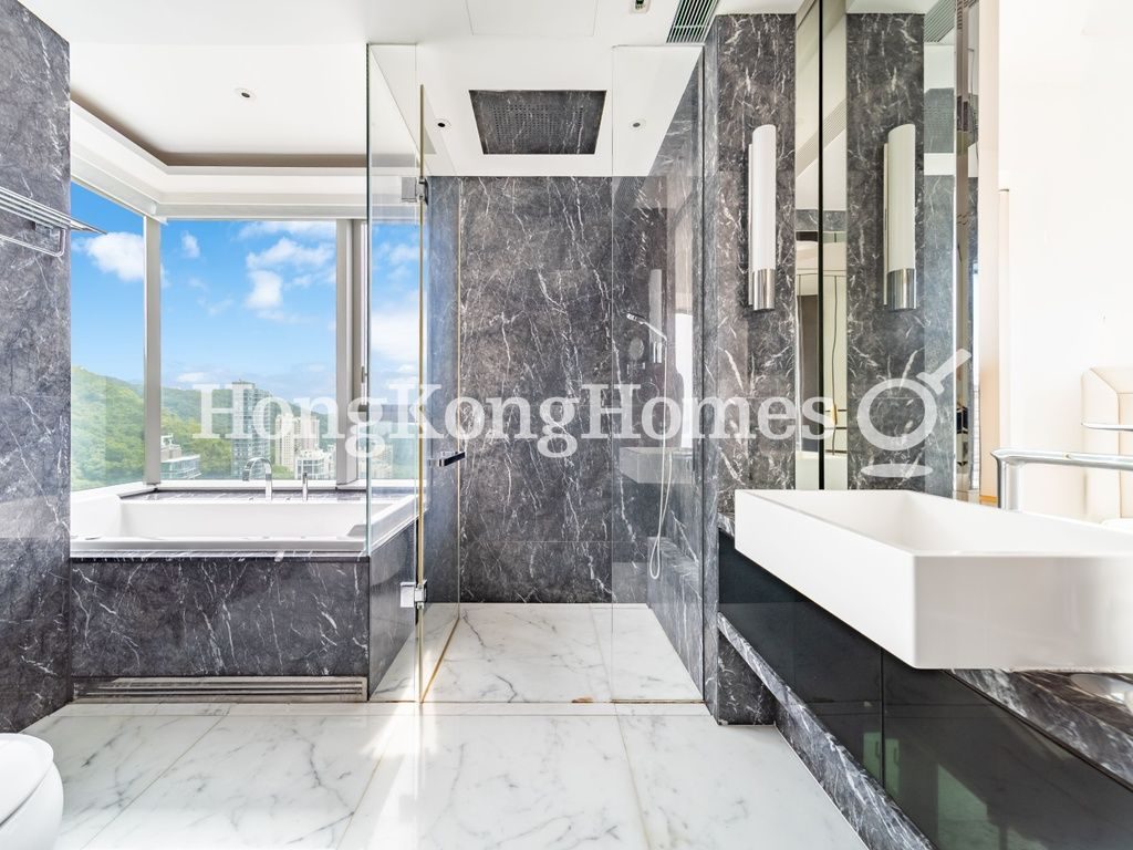 Master Bathroom — 天匯，西半山