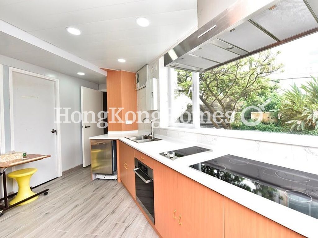 Kitchen — Tung Tau Wan Road, Stanley