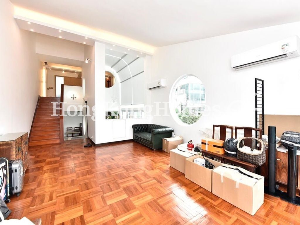 Living and Dining Room — Tung Tau Wan Road, Stanley