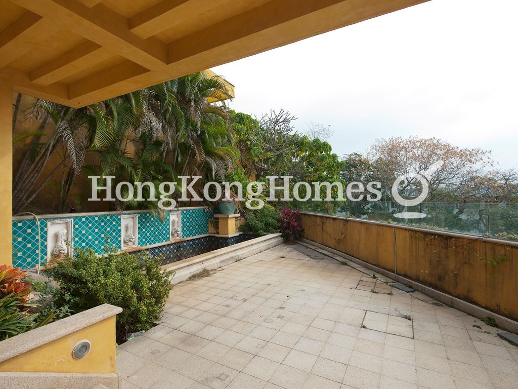 Garden off 2nd & 3rd Bedrooms — Carmelia, Stanley