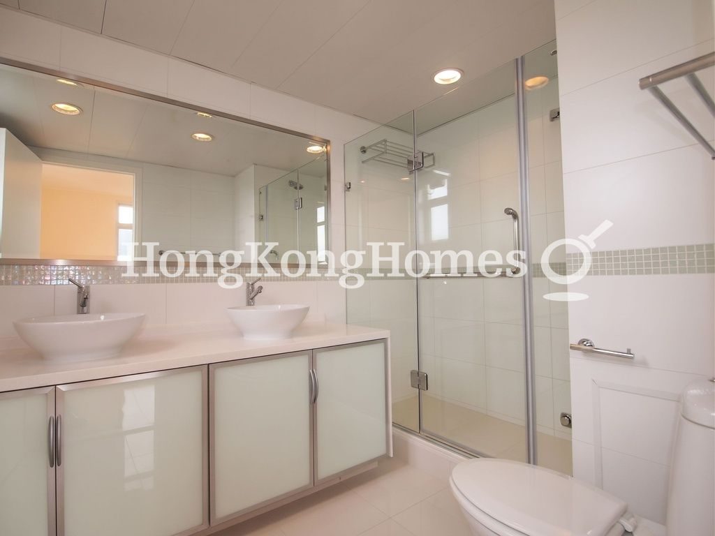 Master Bathroom — 詩禮花園，淺水灣