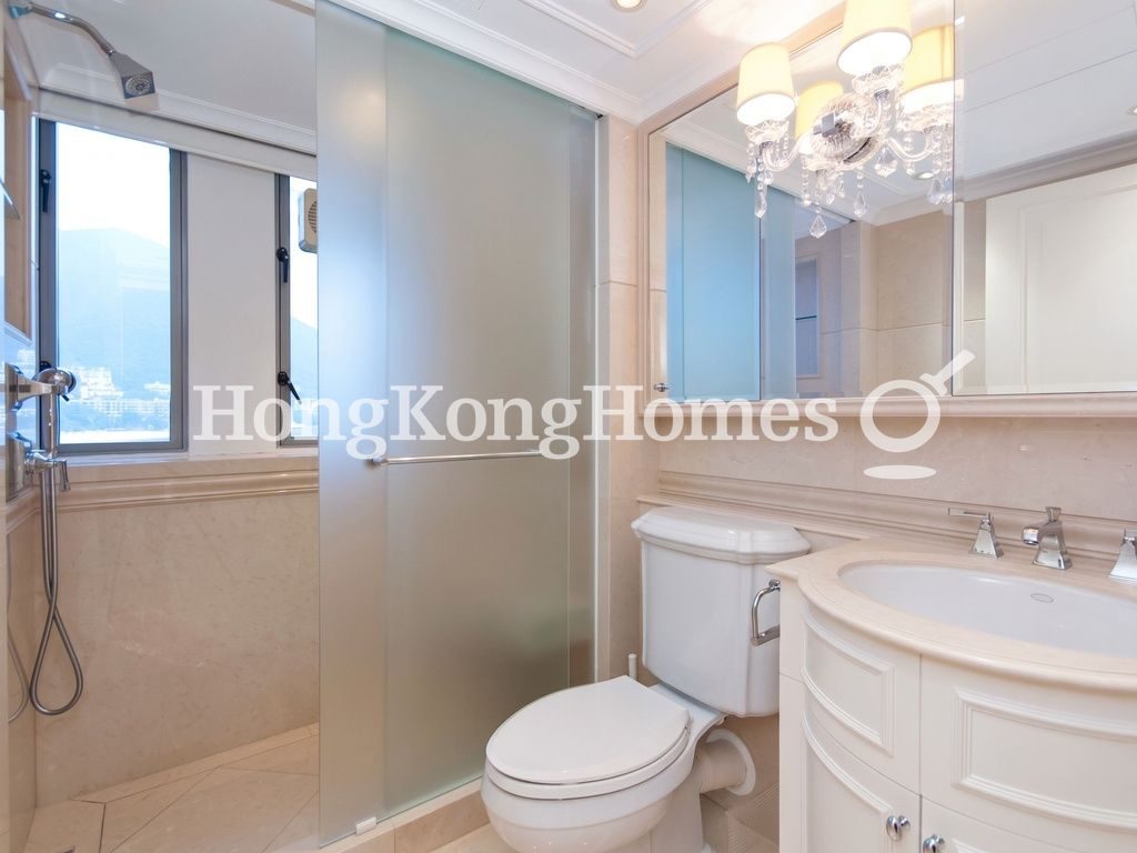 Second Ensuite Bathroom — 淺水灣道 56號，淺水灣