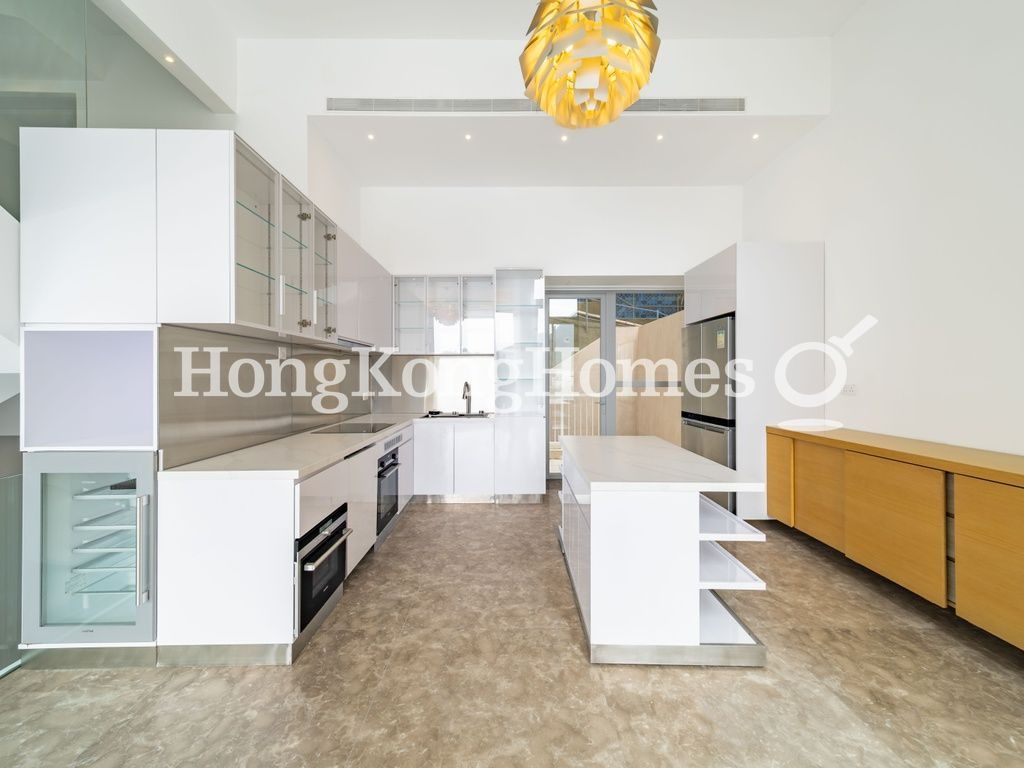 Open Kitchen — The Beachfront, Repulse Bay