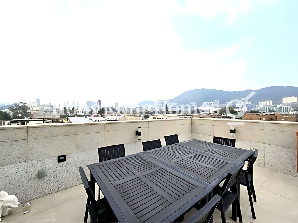 Private Roof Terrace — 牛津道1號，九龍塘