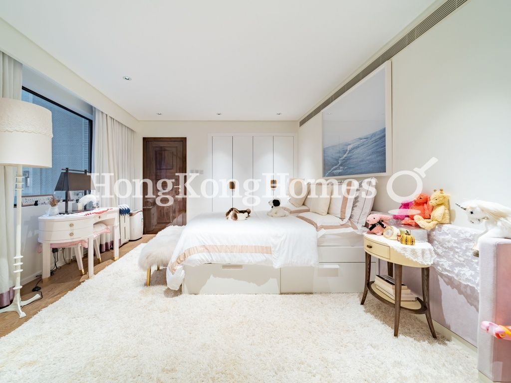 Third Ensuite Bedroom — Grenville House, Mid-levels Central
