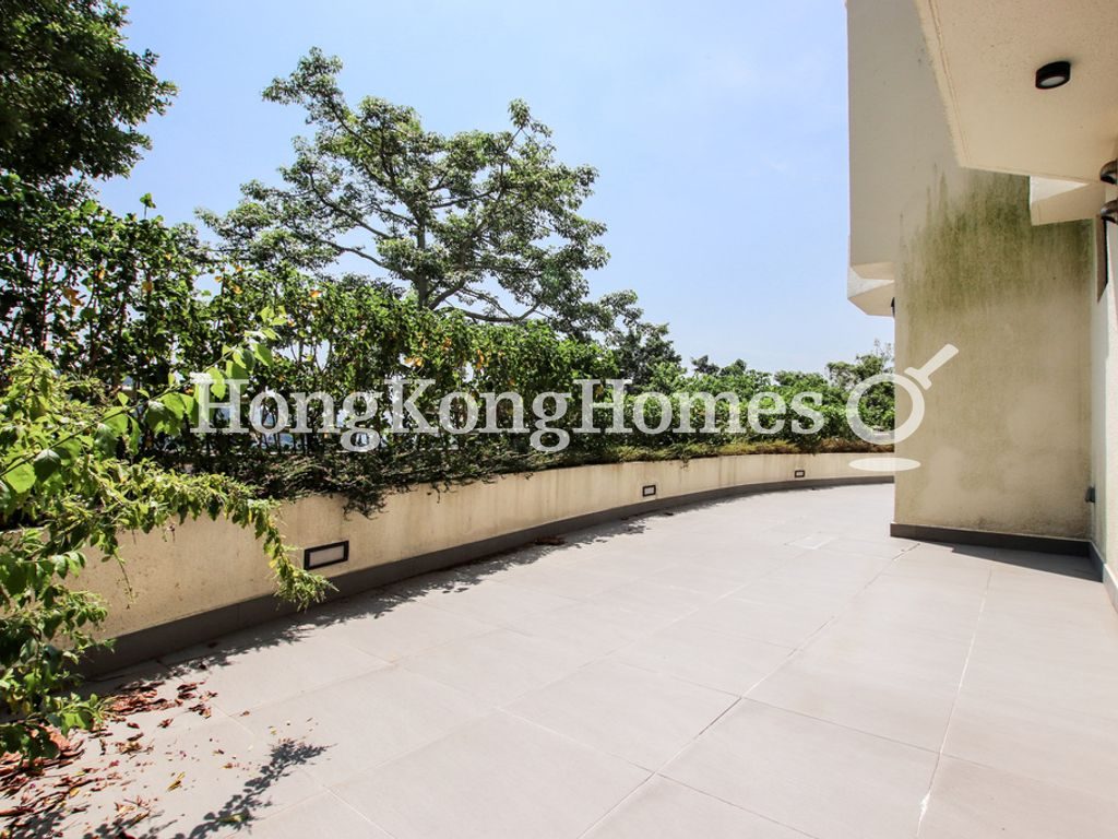 Private Terrace off Master Bedroom — 深水灣道 39號，深水灣