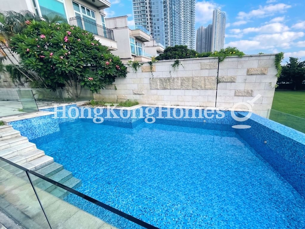 Swimming Pool — 貝沙灣03期，薄扶林