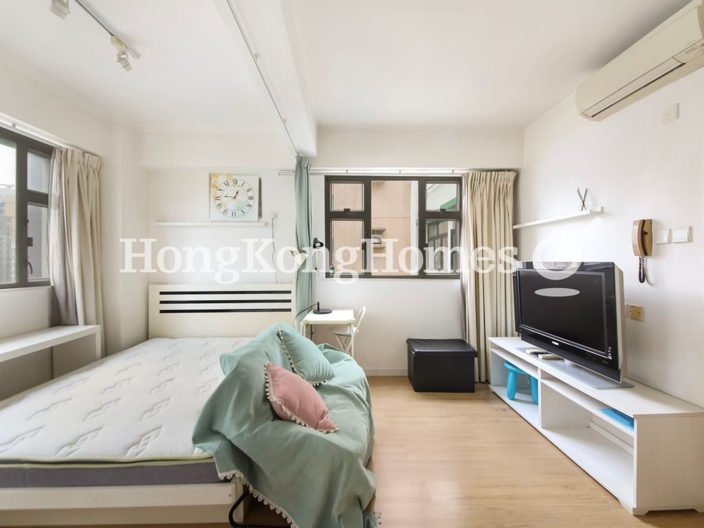 Sleeping Area — Yen Shun Mansion, Sai Ying Pun