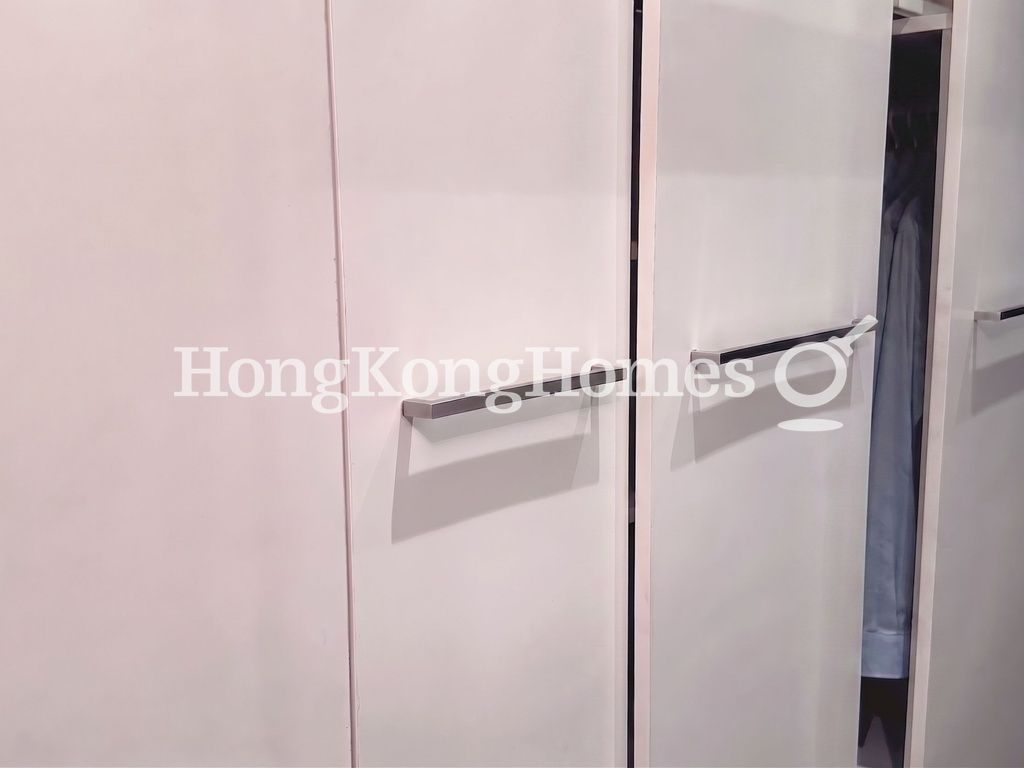 Wardrobe — J Residence, Wan Chai