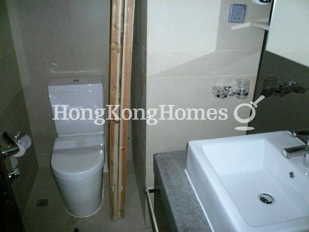 Bathroom — J Residence, Wan Chai