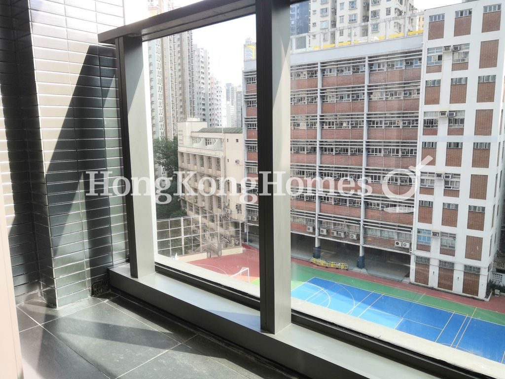 Balcony off Studio — 翰林峰 - 第5座，西環堅尼地城