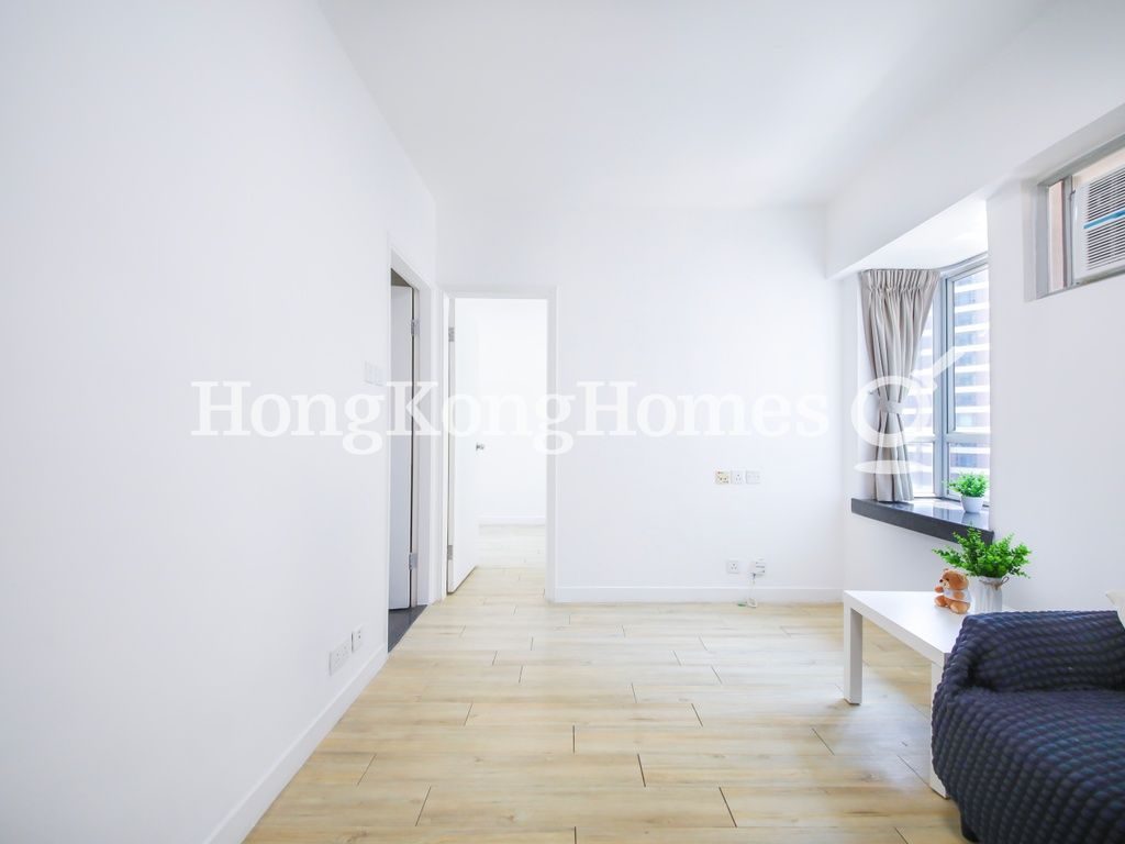 Living and Dining Room — Windsor Court, Mid-levels West