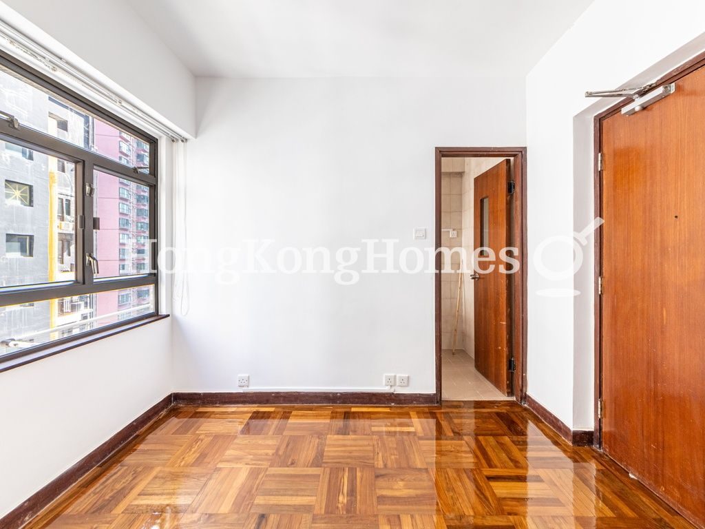 Living and Dining Room — Chico Terrace, 3, Mid-levels West