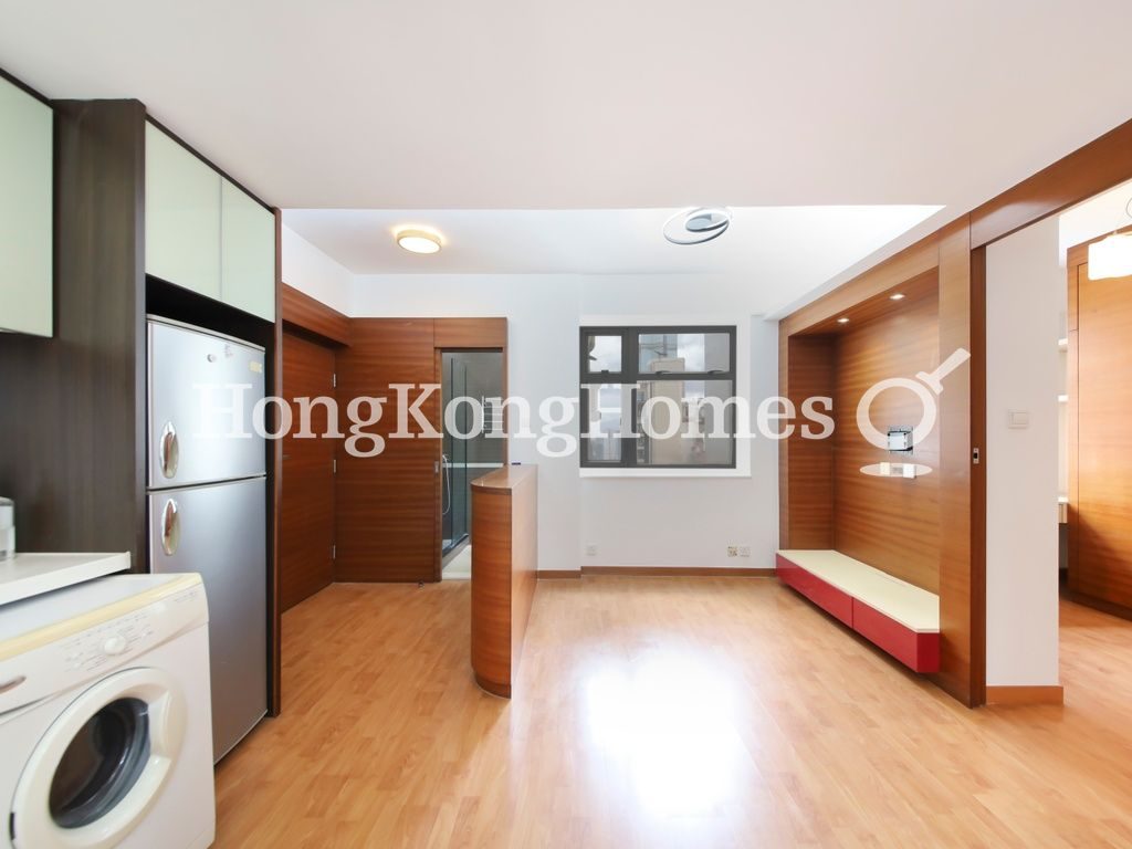 Living and Dining Room — Woodland Court, Mid-levels West