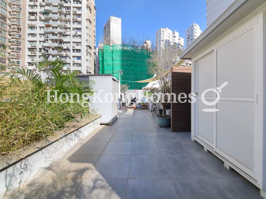 Private Roof Terrace — 碧麗苑，跑馬地