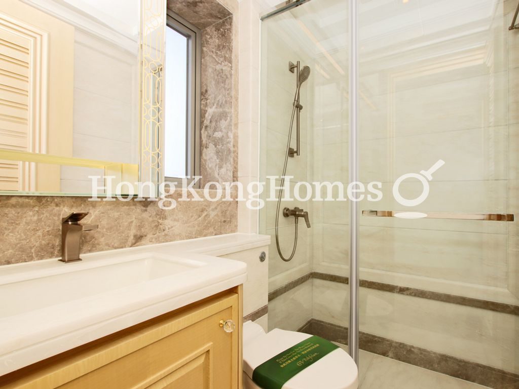 Bathroom — 63 Pokfulam - Tower 02 (Emerald House), Sai Ying Pun