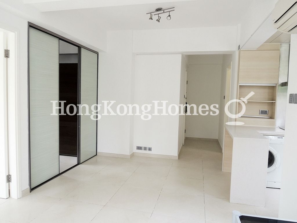 Living and Dining Room — Amigo Mansion, Happy Valley