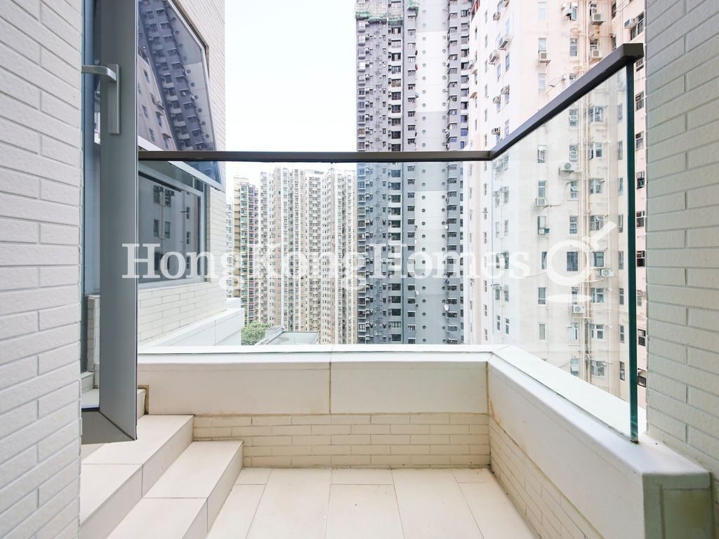 Private Terrace — 63 Pokfulam - Tower 01 (Amber House)，西營盤