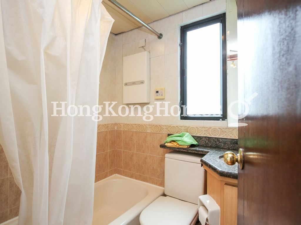 Guest Bathroom — 御林豪庭，上環