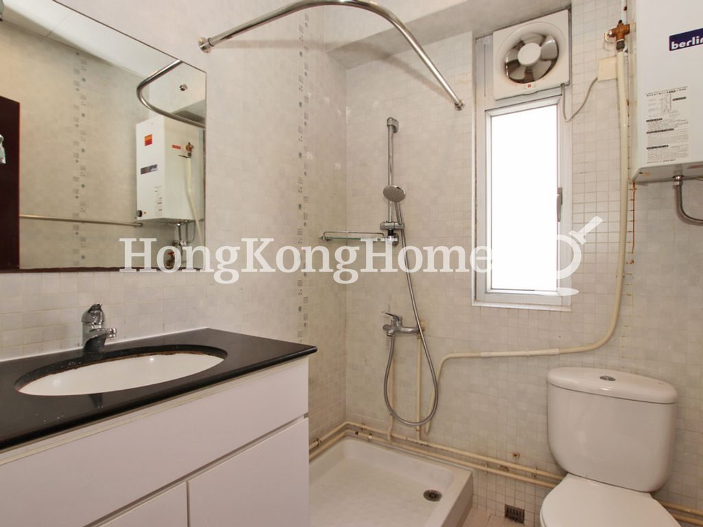 Guest Bathroom — Fung Woo Building, Happy Valley