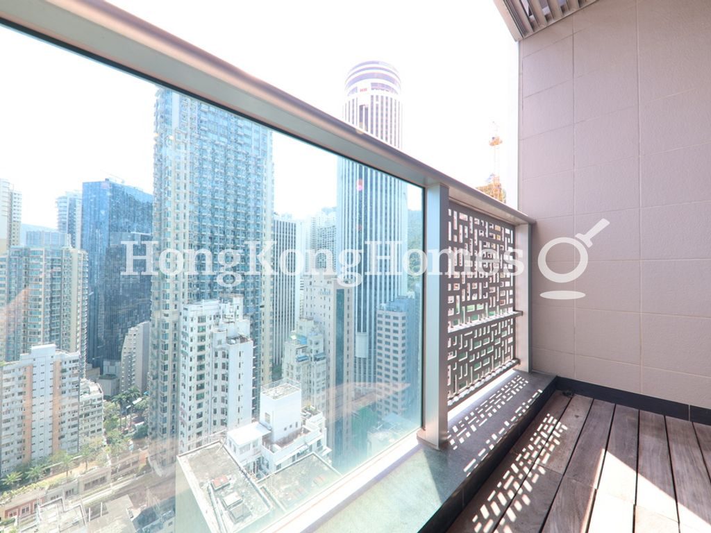 Balcony off the Studio — 嘉薈軒，灣仔