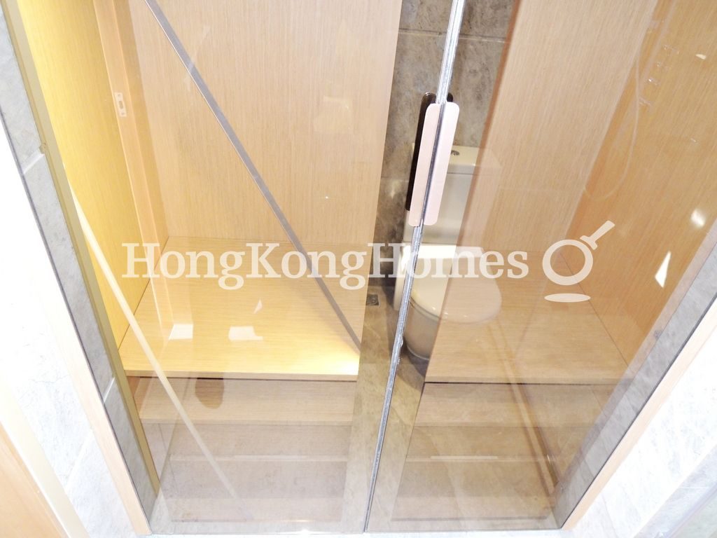 photo 8 — The Met. Sublime, Sai Ying Pun