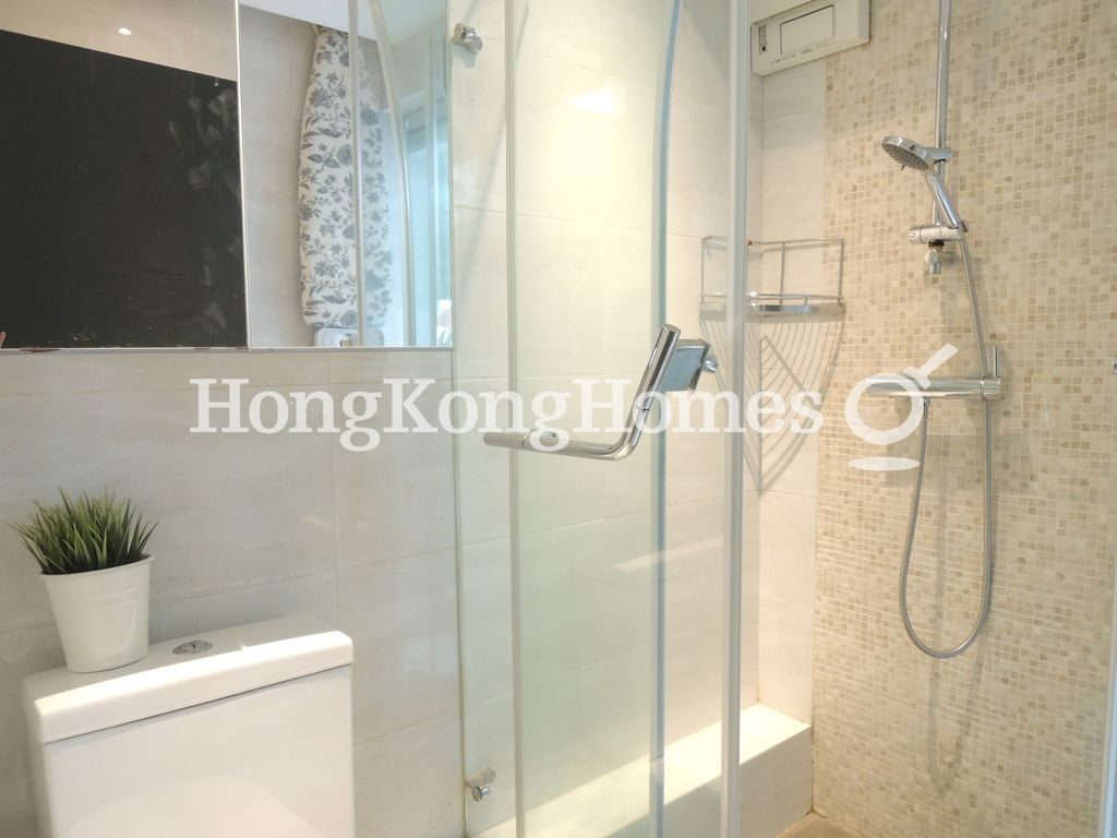 Bathroom — Tai Kei House, Central