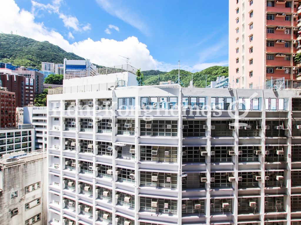 63 Pokfulam - Tower 01 (Amber House)