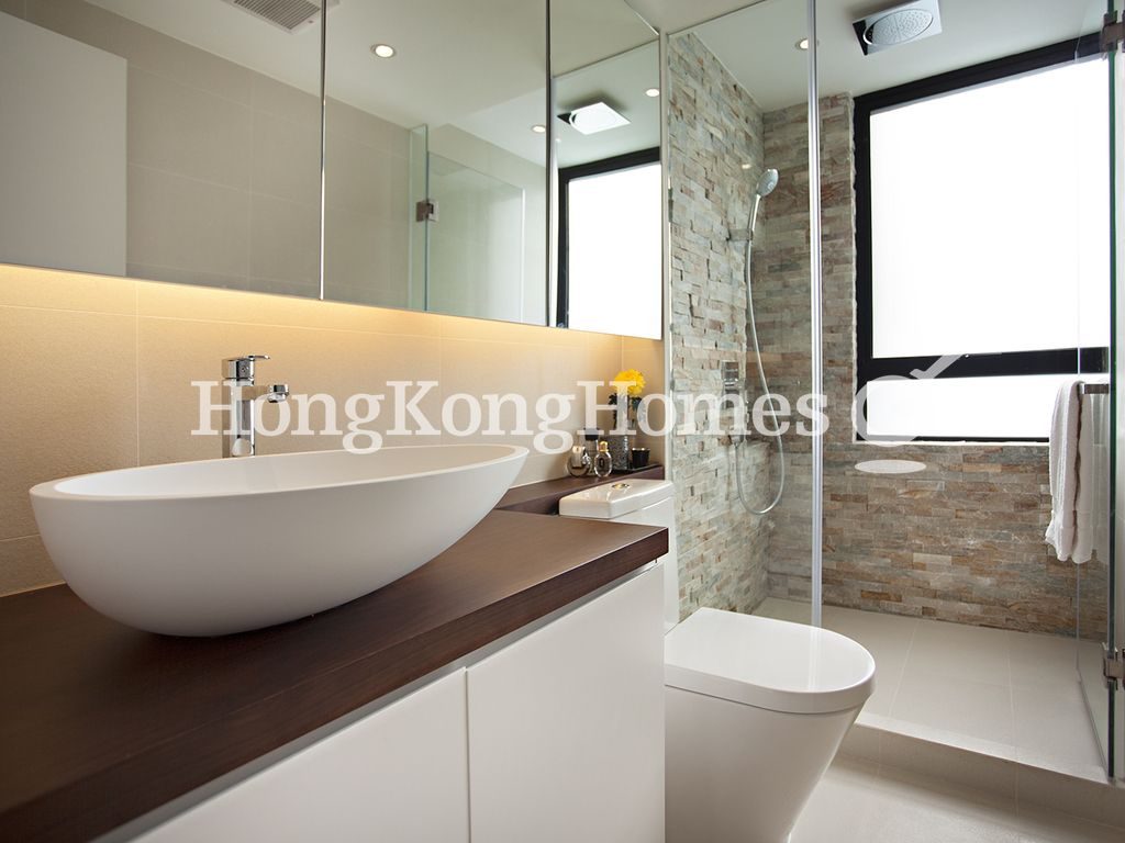 Guest Bathroom — Augury 130，西營盤