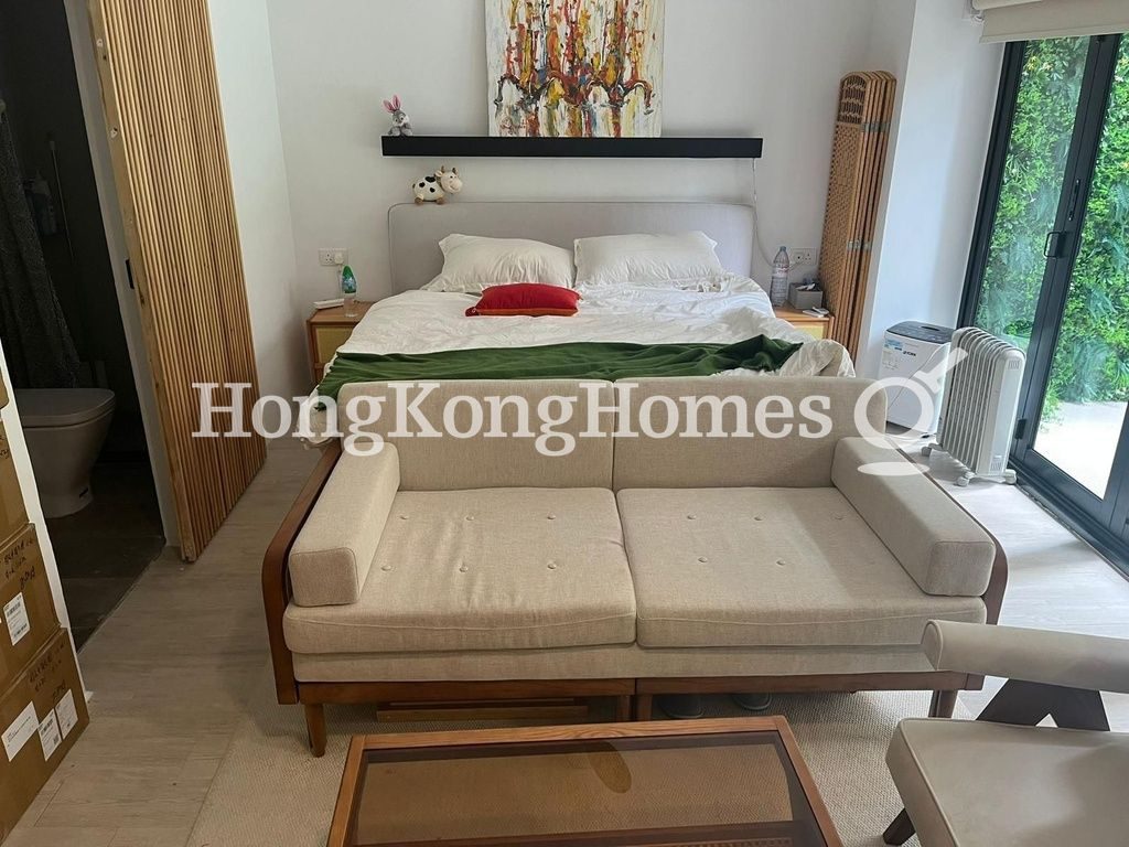 Sleeping Area — 堅安大廈，灣仔