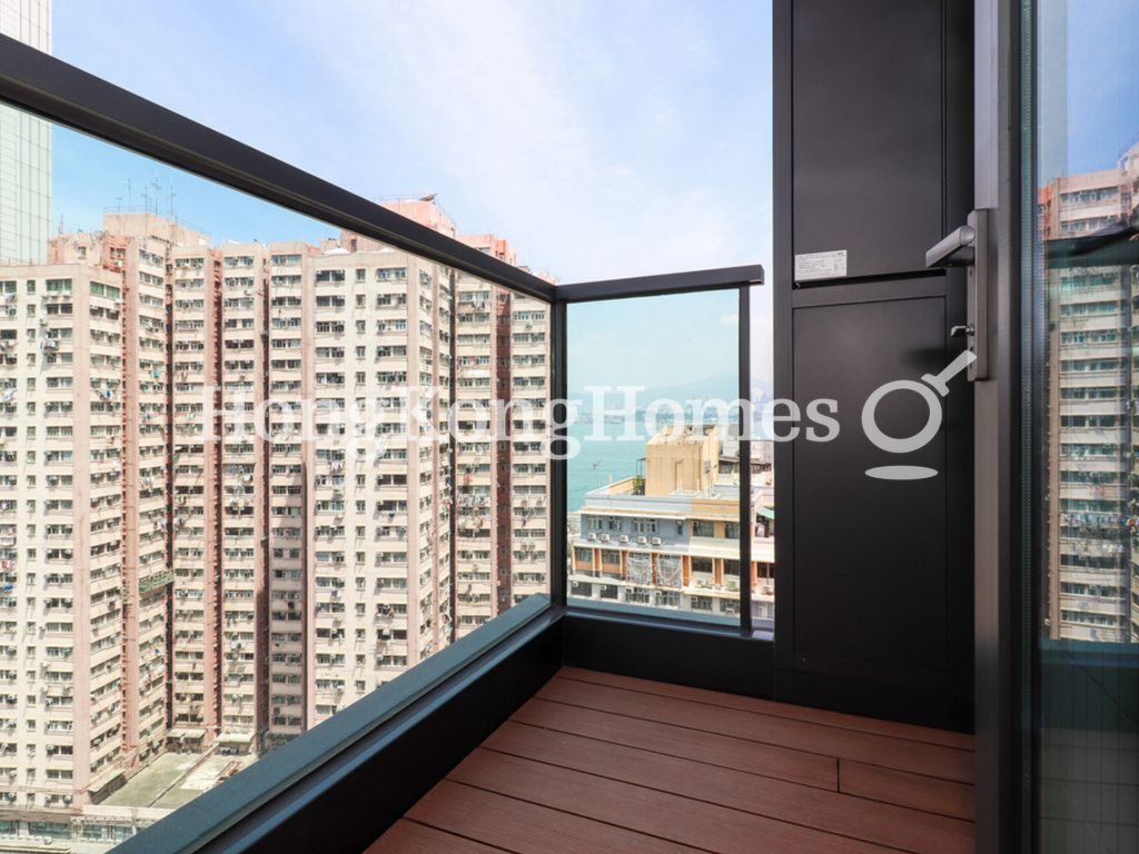 Balcony off Living and Dining Room — 藝里坊1號，西營盤