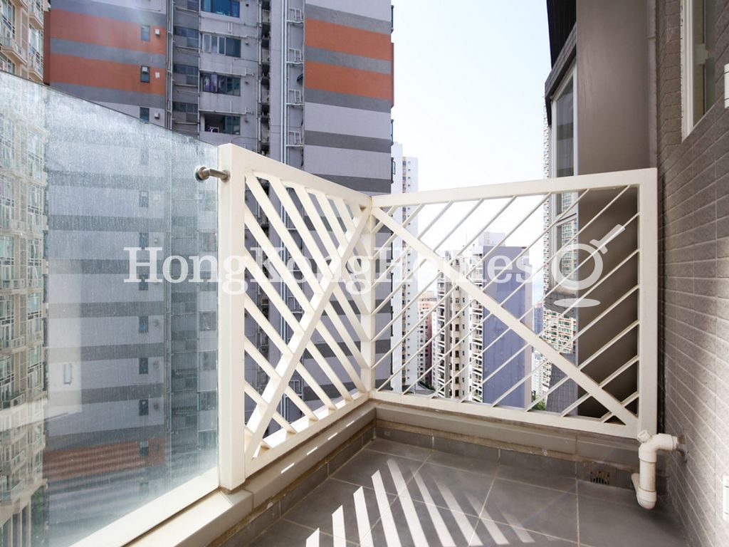 Balcony Off Living and Dining Room — The Icon，西半山