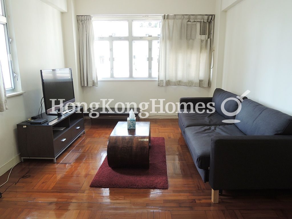 Living Area — 景香樓，北角