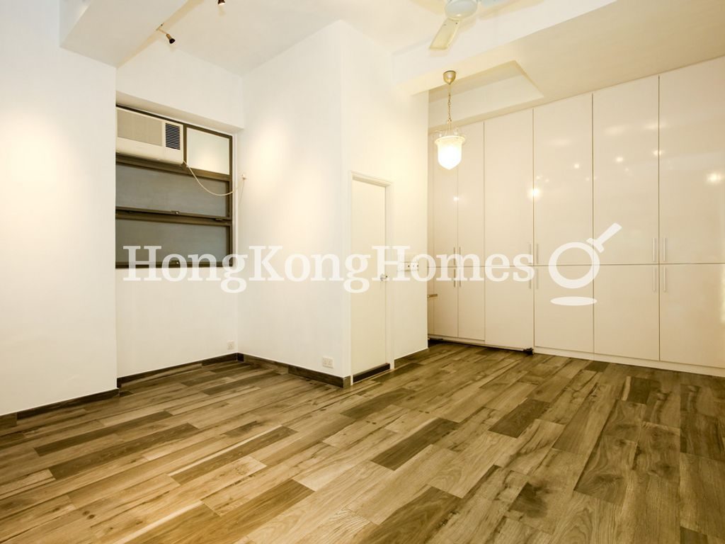 Studio — Tse Lan Mansion, Western / Kennedy Town