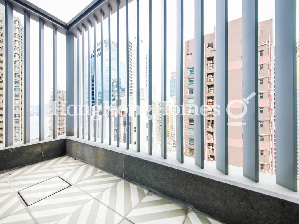 Balcony off Bedroom — 瑧蓺，西營盤