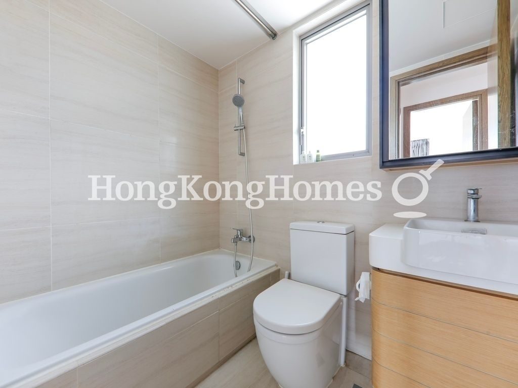 Guest Bathroom — 登峰南岸，香港仔