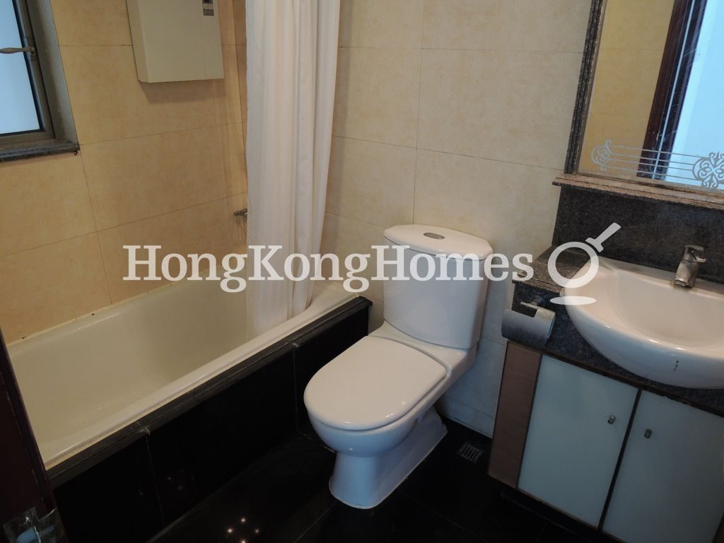 Guest Bathroom — 泓都 - 第03座，西環堅尼地城